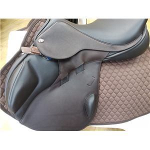 Ideal Iconix Monoflap Jump Saddle